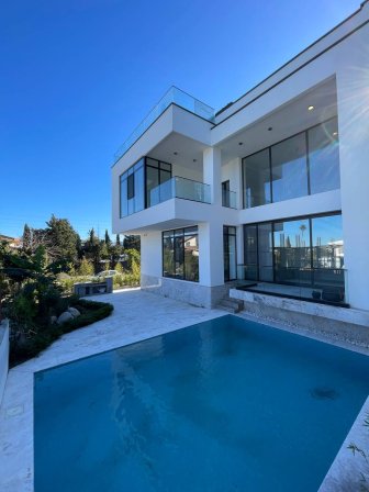 ویلا-مدرن-شهرک-ساحلی